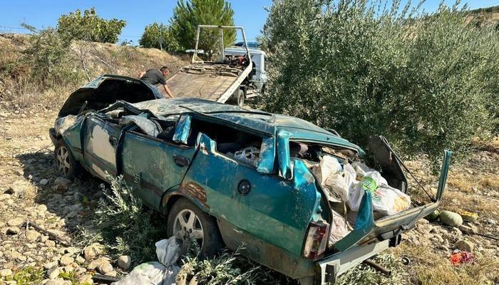 Manisa'daki trafik kazasında karı-koca hayatını kaybetti