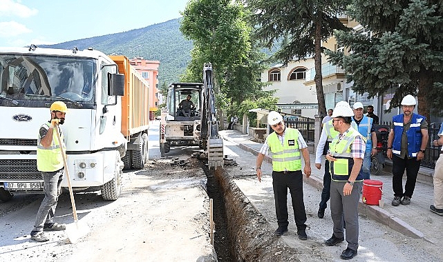 Büyükşehir Belediyesi Akşehir'deki 129 kilometrelik dev çalışmanın yüzde 50'sini tamamladı - GÜNDEM