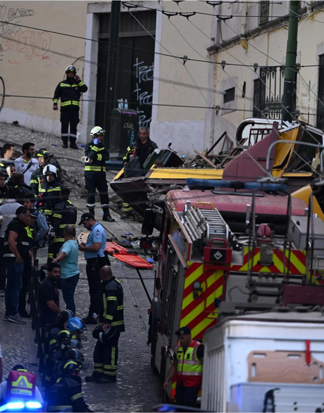 3 günlük yas, Lizbon 2'de bir füniküler kazadan sonra ilan edildi