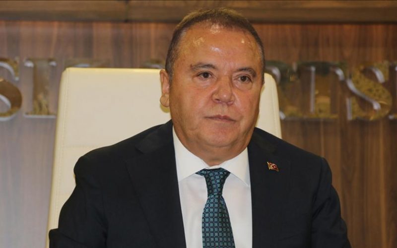 Muhittin Böcek'ten yeni ifade: Özel'in talebiyle Ferdi Zeyrek'e 950 bin euro verdim