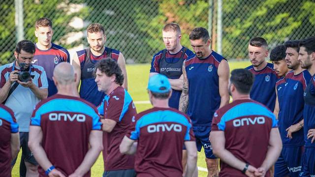 Trabzonspor hazırlıklarına akşam idmanı ile devam etti